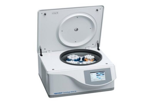 Eppendorf&#174; Centrifuge 5910 Ri G with rotor S-4xUniversal incl. buckets, adapters for 5/15/50 mL/plates, AC/DC input 230 V (GB Plug)