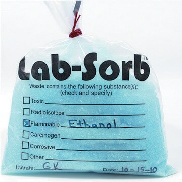 Lab-Sorb&#8482;顆粒 absorbs aqueous or mixed aqueous and organic solvent waste