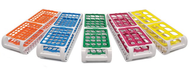 Bel-Art&#174; Switch-Grid&#174; Test Tube Rack Holds 24 x 20-25 mm tubes, grid (Fuchsia)