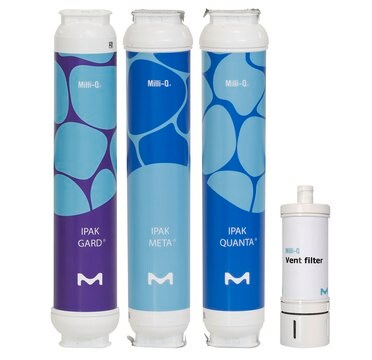 Kit per la produzione di acqua ultrapura Milli-Q&#174; EQ 7008/16 For Milli-Q&#174; EQ 7008/16 systems to produce RO (Type 3) and ultrapure (Type 1) water. This product replaces EQ70XXPKT1.