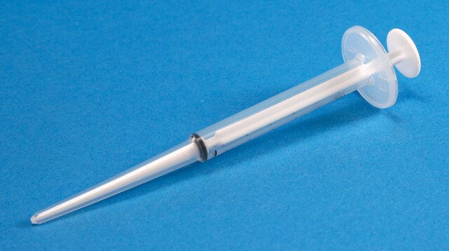 Syringe tips for Nichiryo 8100 repetitive volume dispenser without tip, maximum volume 0.06&#160;mL