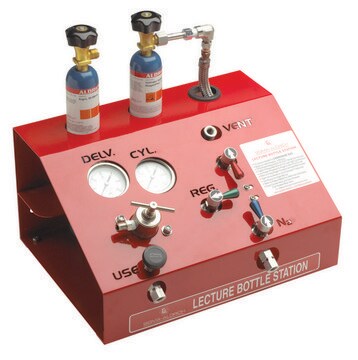 Aldrich&#174; lecture-bottle station for corrosive gases, Monel&#174; regulator with cross-purge valve