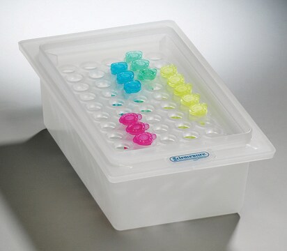 Scienceware&#174; autoclavable microsample tube rack Holds 50 x 12&nbsp;mm tubes