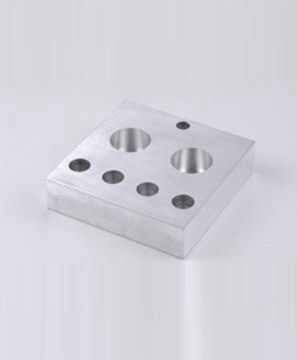 Synthware&#8482; aluminum heat transfer block for mini vials