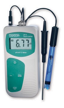 Oakton&#174; Acorn&#8482; Serie pH 6-Messgerät reads pH, mV, and temperature