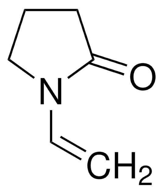 1-vinil-2-pirrolidinone contains sodium hydroxide as inhibitor, &#8805;99%