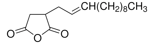 Anhydride (2-dodécène-1-yl)succinique 95%