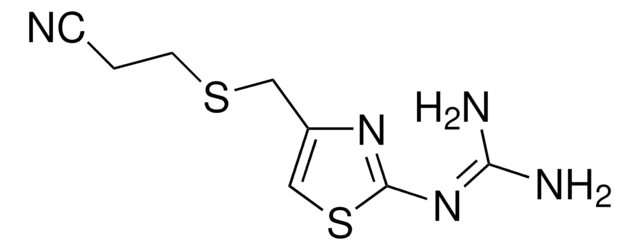 2-[4-(2-Cyanoethylthio)methyl]thiazolyl guanidine 97%