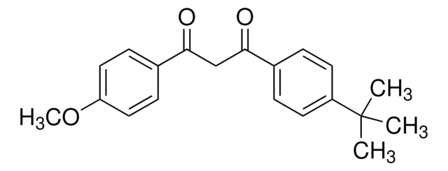 1-(4-メトキシフェニル)-3-(4-tert-ブチルフェニル)-1,3-プロパンジオン Pharmaceutical Secondary Standard; Certified Reference Material